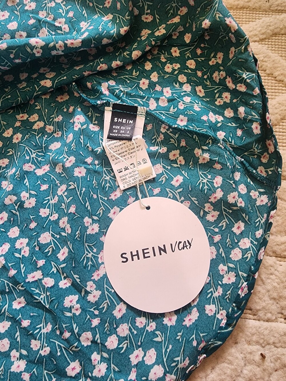 XS SHEIN Green Floral Dress with Pink Blossoms - Picture 4 of 9